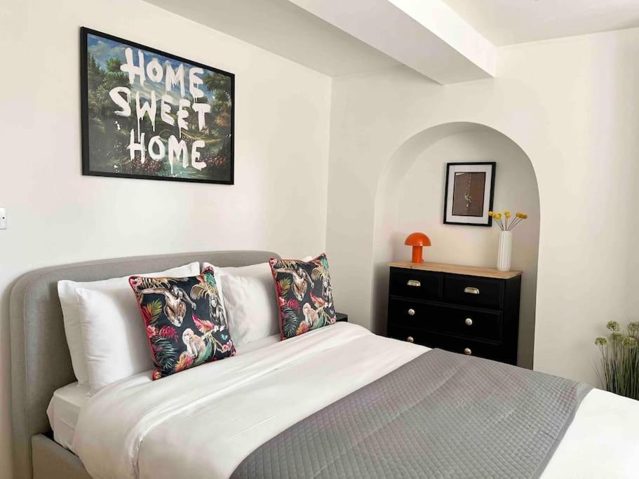 Apartment Forbury Apartment, 3 Guests, Free Parking & Wifi, Close To Uni, Hospital & Town Centre